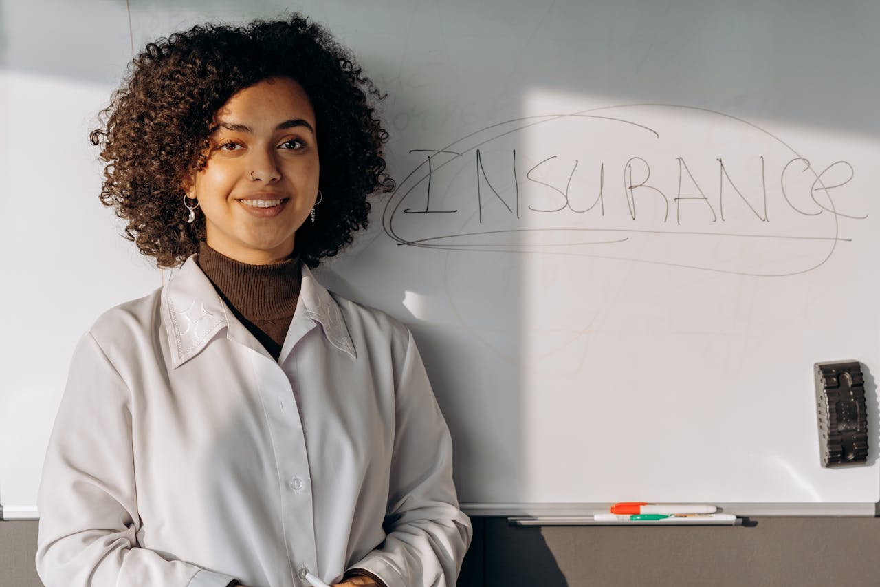 Pineapple_Insurance_Services_Image - Pineapple Insurance Services